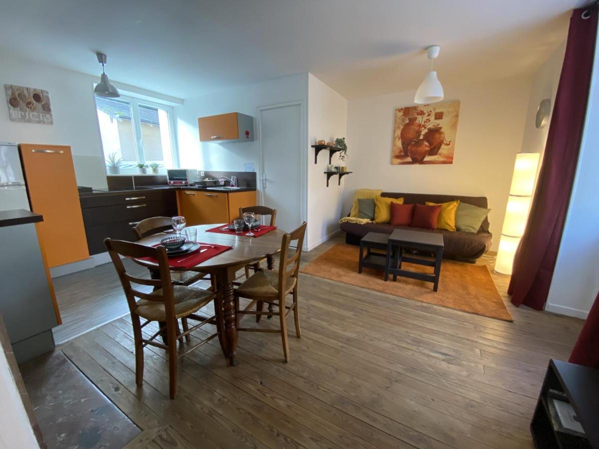 Apartament Charmant T2 Central Avec Wifi, A 15 Min Des Thermes, Parking Gratuit, Lave-Linge Et Seche-Linge Communs - Fr-1-541-98 La Roche-Posay Zewnętrze zdjęcie